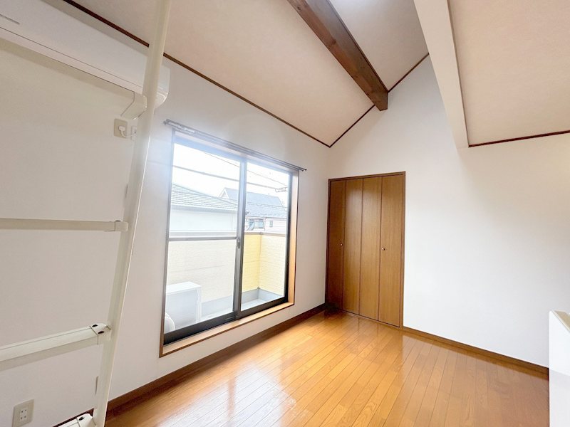 プチメゾン ベッドルーム