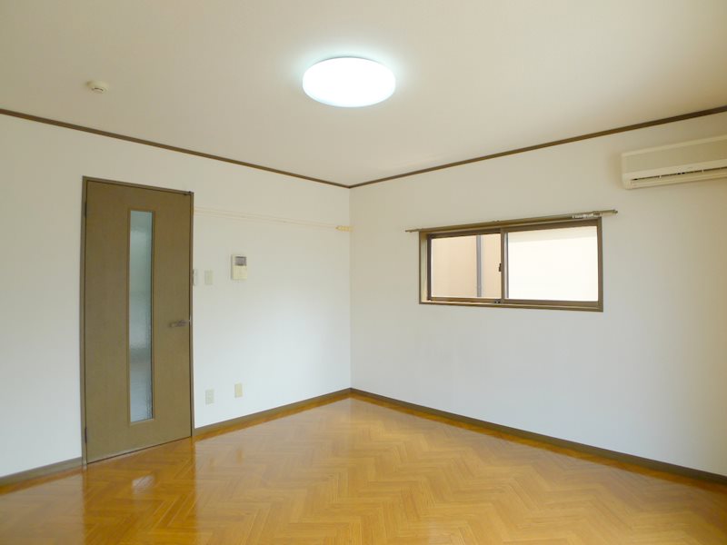 ヴィラ山崎 リビング