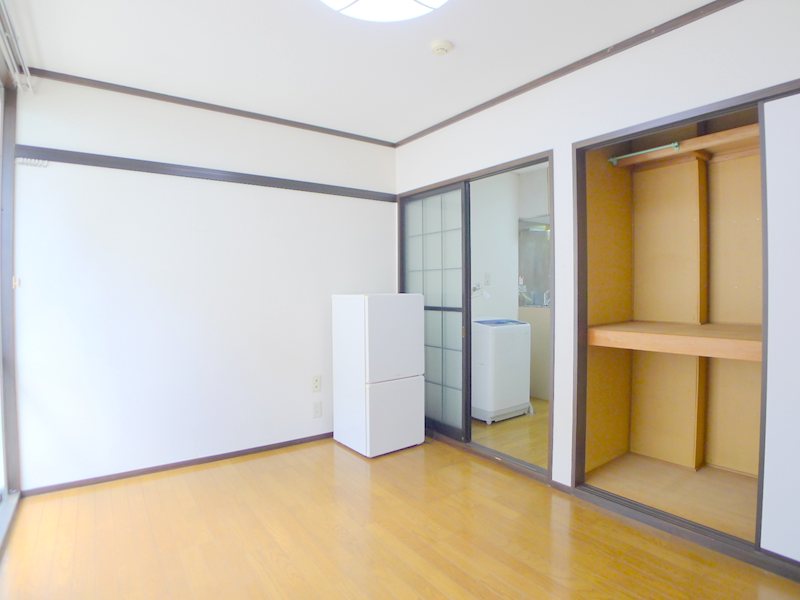 エスティア ベッドルーム