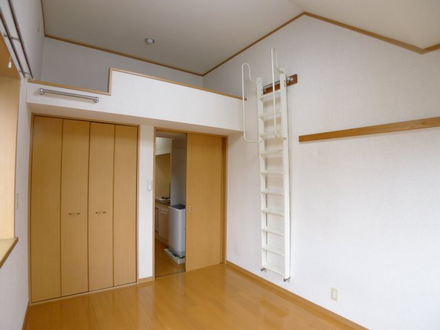 ソフィア河島 ベッドルーム