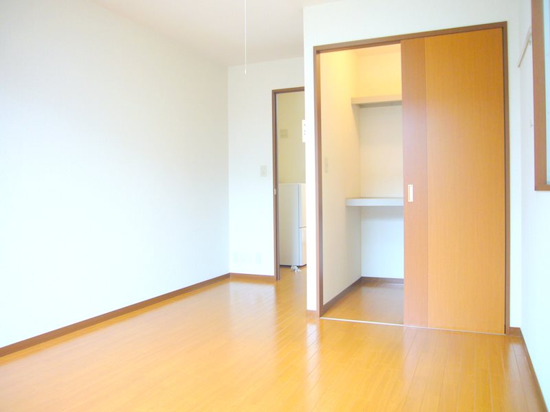 HODAKA Canal 7 リビング