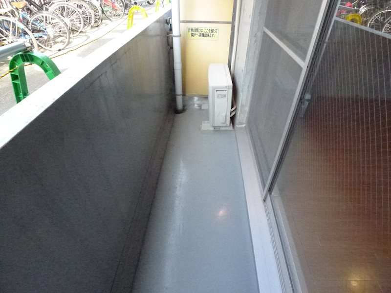 コートハウス・ニュートン  ベランダ