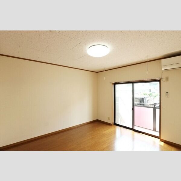 ジュリア リビング