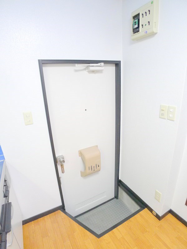 ジュピター山崎 玄関