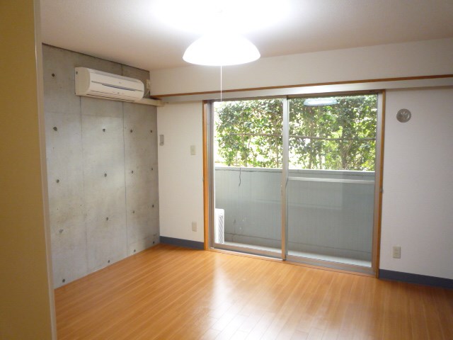 コートハウス・ニュートン ベランダ