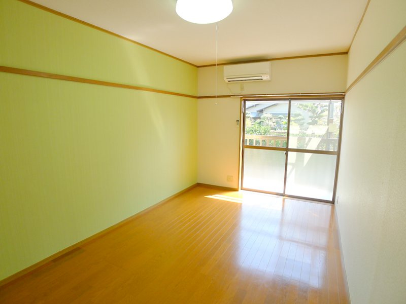 ハイツキムラB リビング