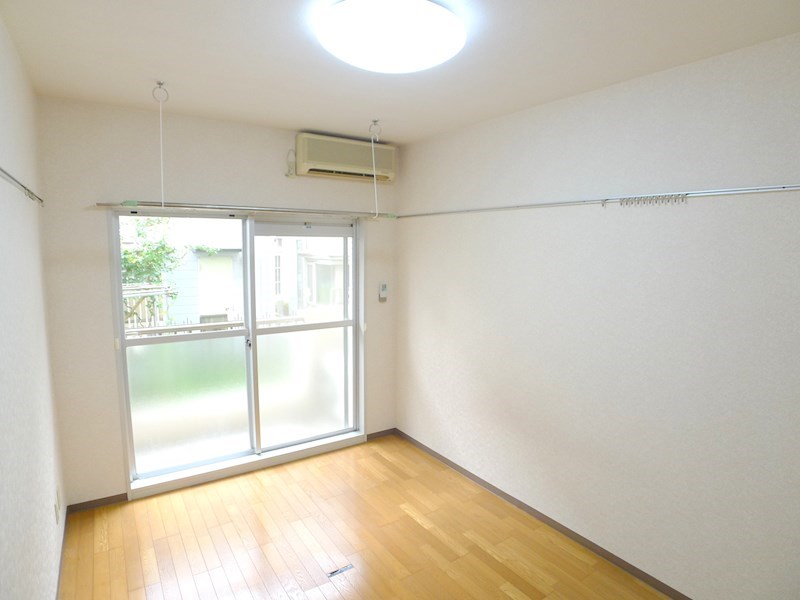 メゾン青木 ベッドルーム