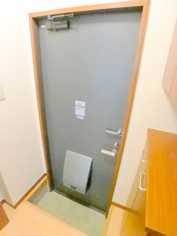 シェル・サンハウス 玄関