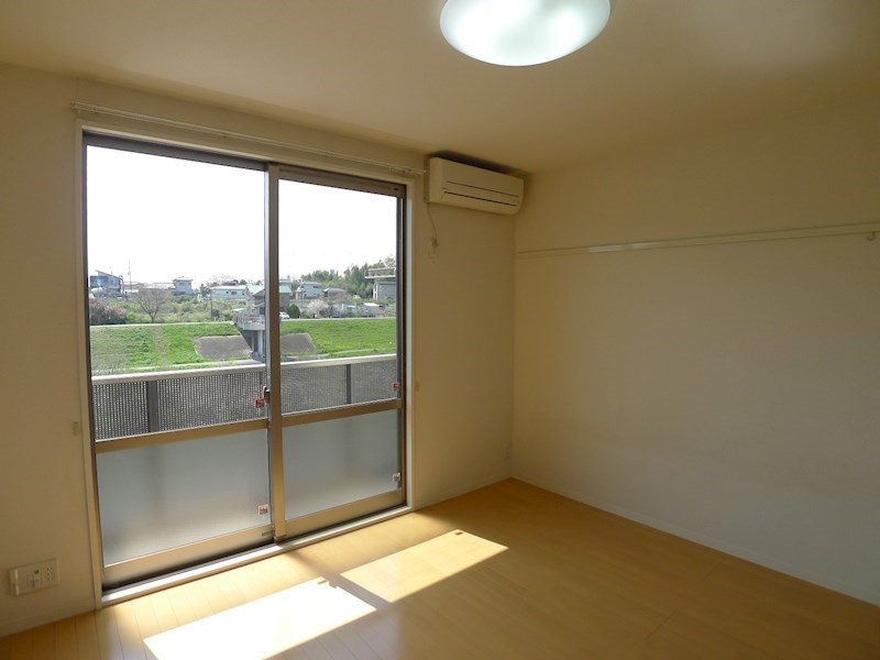 プレシャスコートＡ棟 リビング