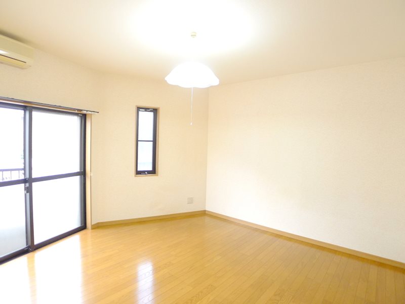 ヴィラ ファルネーゼ リビング