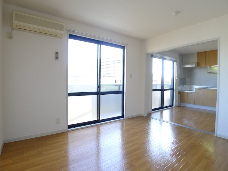 サニーハウス初石 リビング