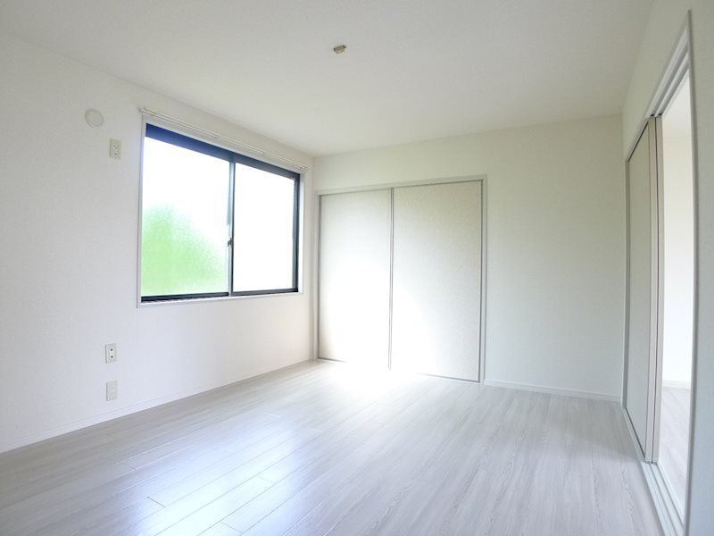 サニーハウス初石 ベッドルーム