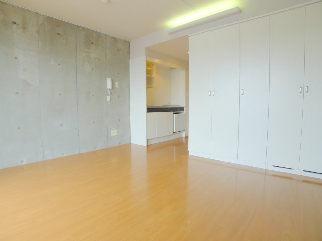 コートハウス・ニュートン リビング