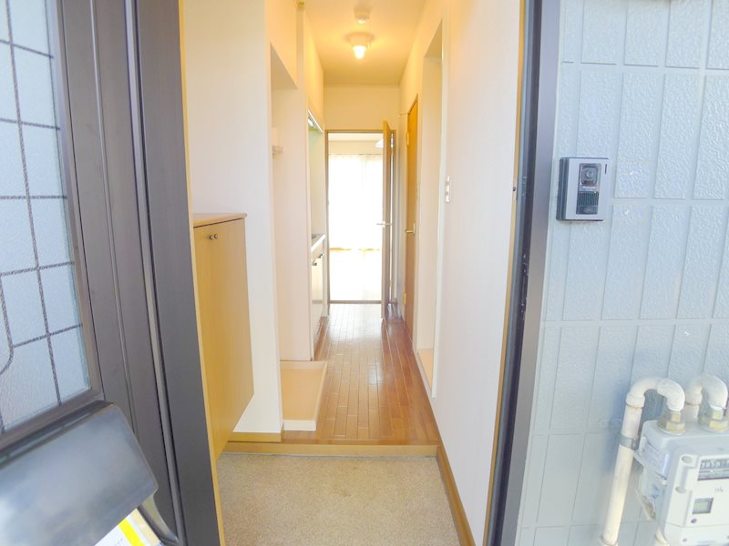 第5フジハイツ 玄関