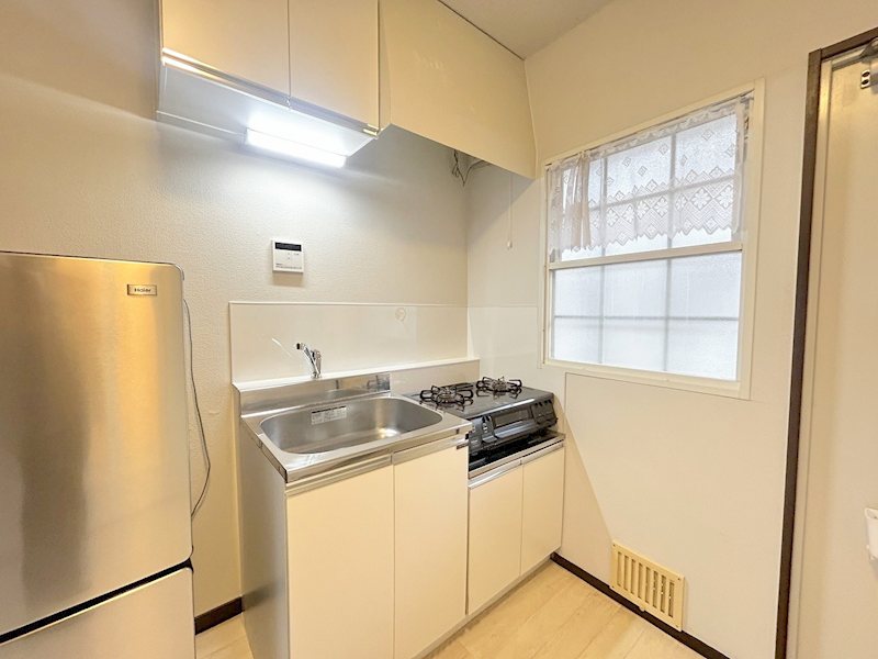 南新ハイツB棟 キッチン