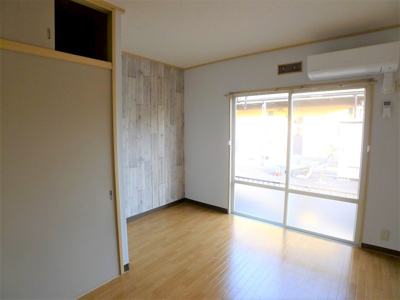 南新ハイツB棟 リビング