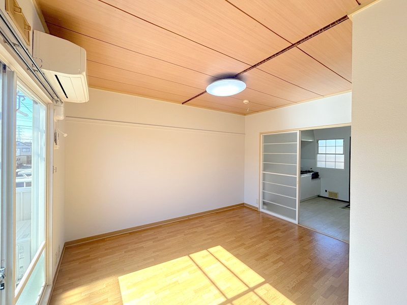 南新ハイツB棟 ベッドルーム