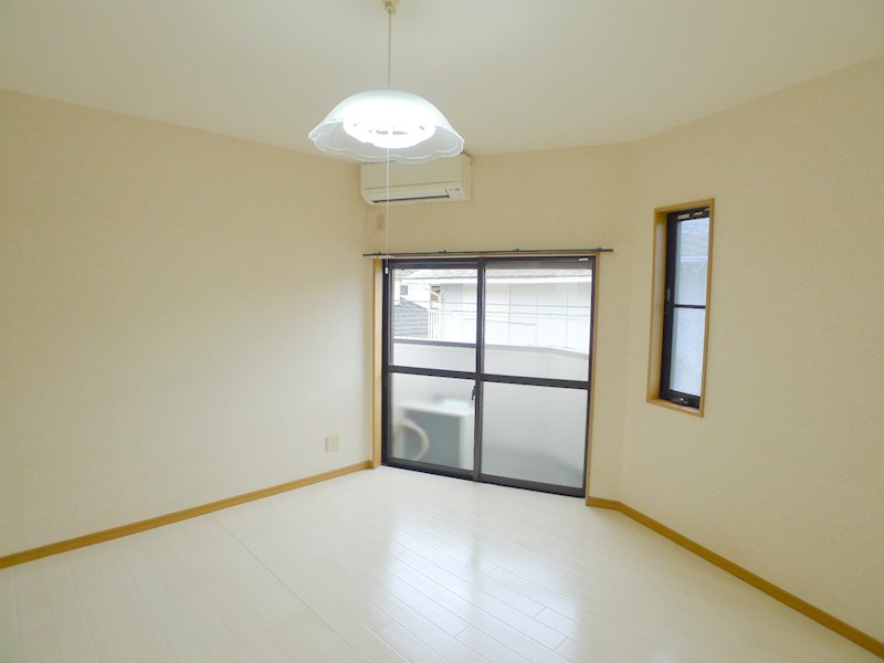 ヴィラ ファルネーゼ リビング