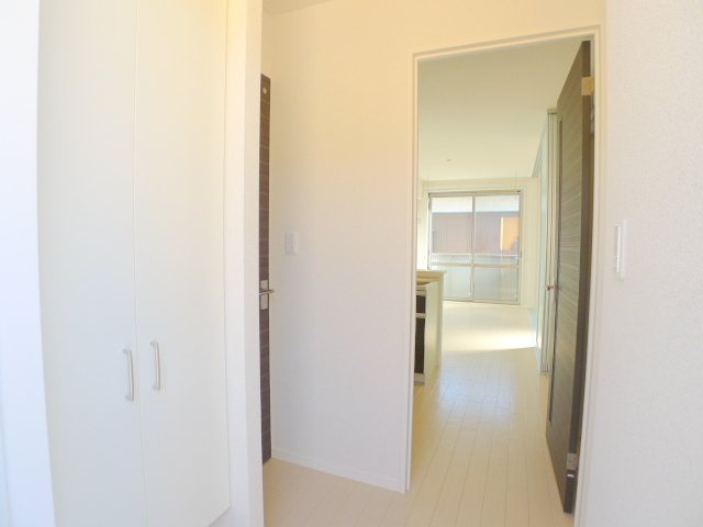 プロスパ藤井参番館 玄関