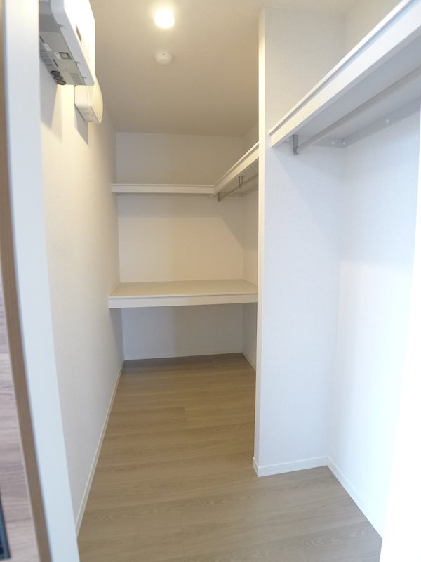 アンジュール その他4