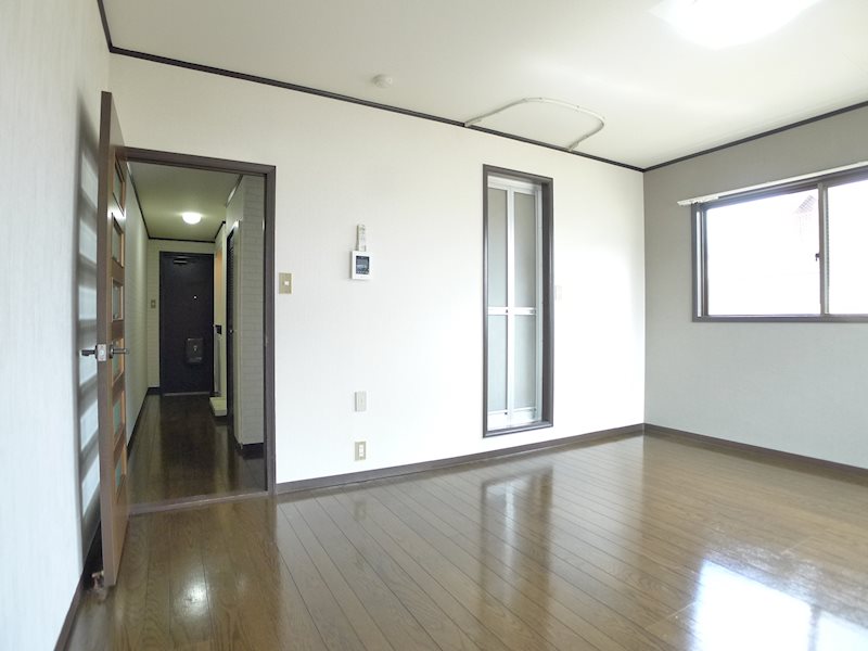 ヴィレッジKI馬橋 リビング