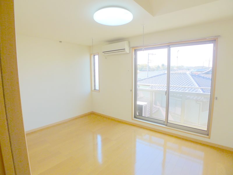 HODAKA　Canal　13 リビング