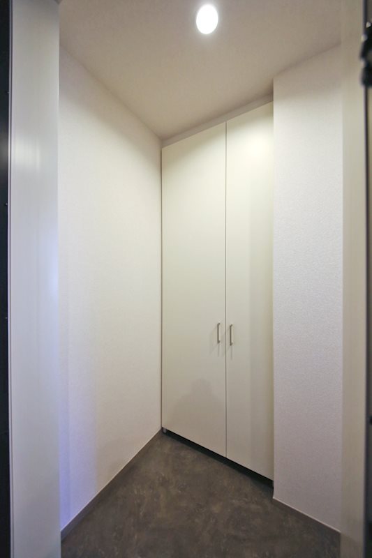 クライン ヴァルトⅠ 玄関