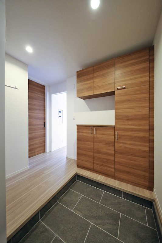 クライン ヴァルトⅠ 玄関