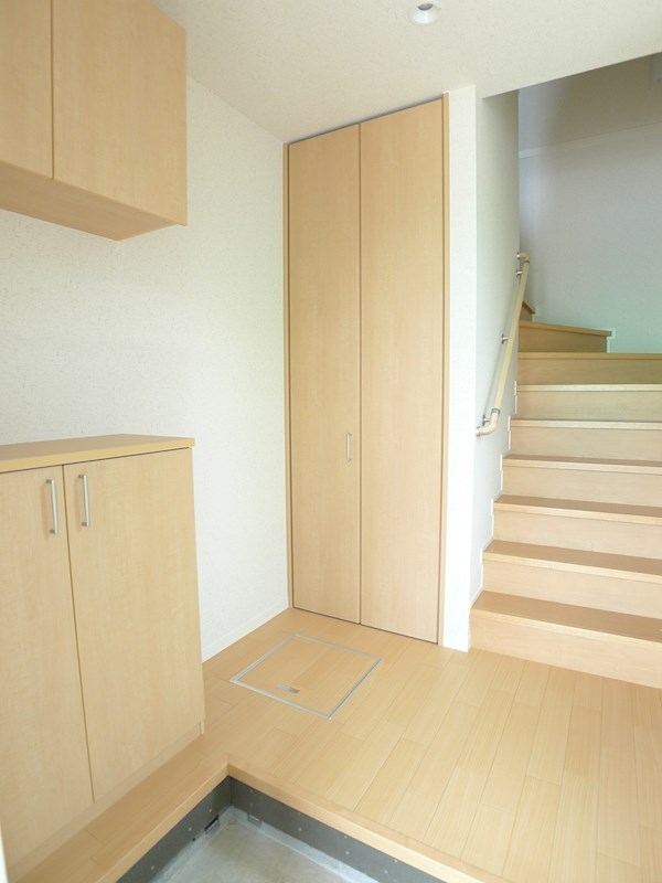 ツリーベル 玄関