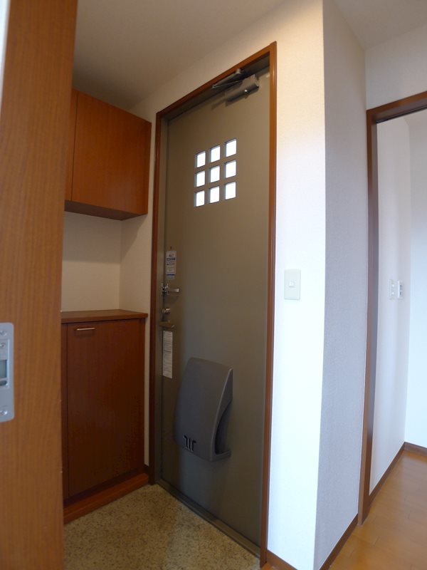 サニーヒルズ 玄関