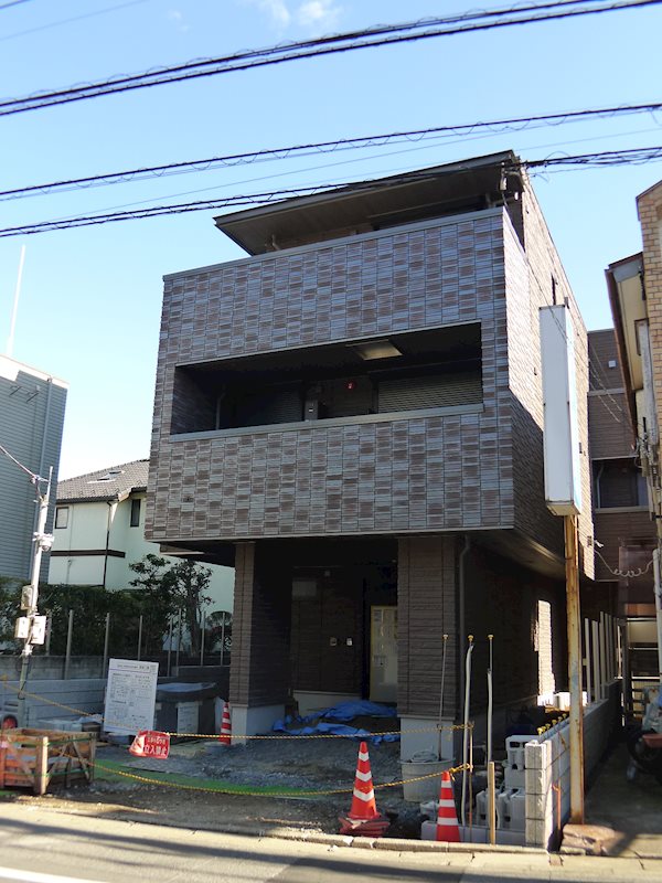 スタンド フィールド 203号室 外観