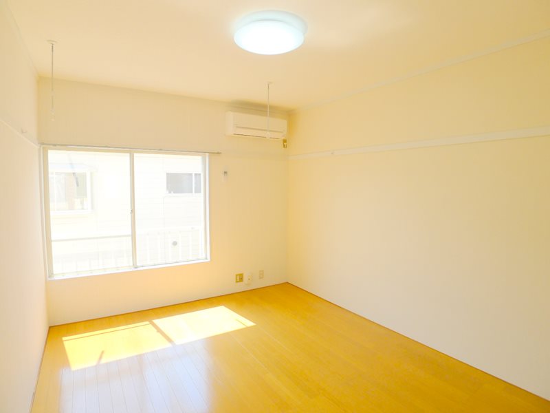 メゾン・オンブラージュ リビング