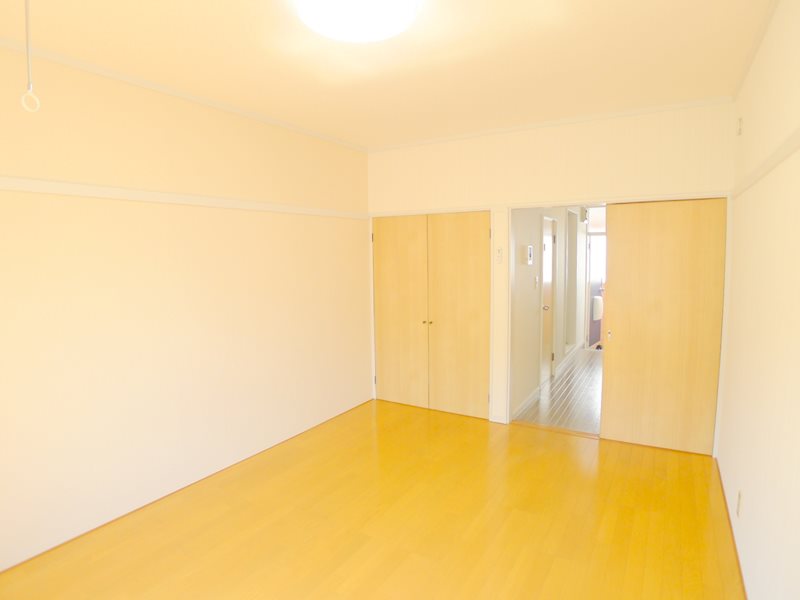 メゾン・オンブラージュ ベッドルーム