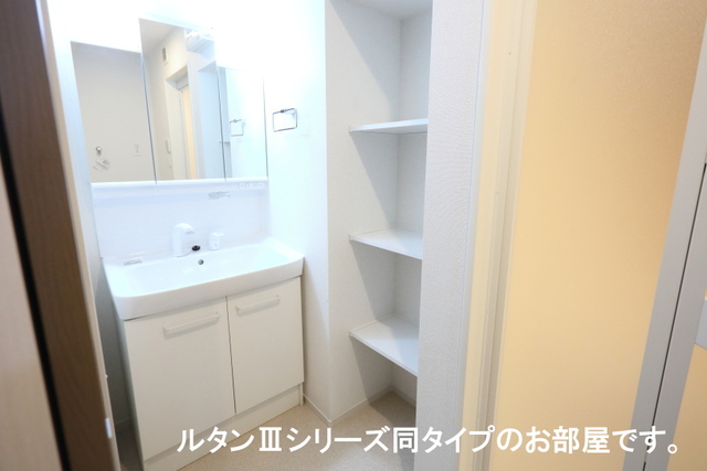 ココ　ラ　フェリーチェＢ その他1