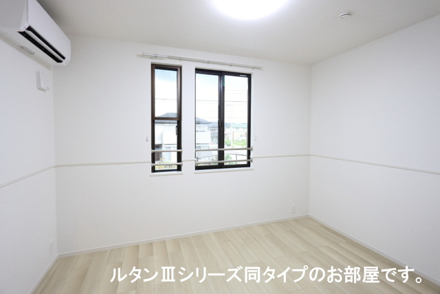 ココ　ラ　フェリーチェＢ その他5