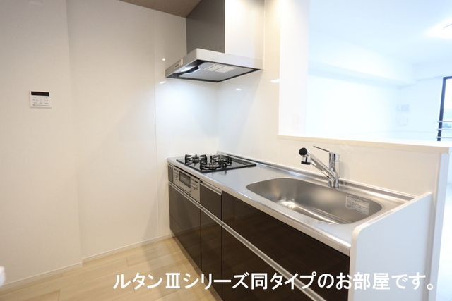 ココ　ラ　フェリーチェＢ キッチン