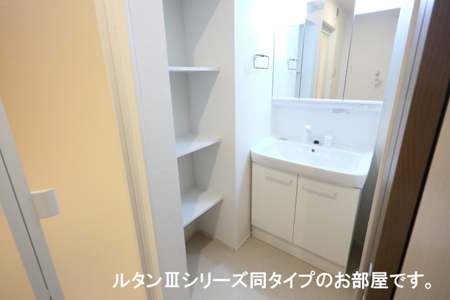ココ　ラ　フェリーチェＢ その他1