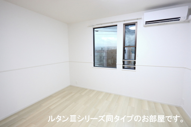ココ　ラ　フェリーチェＢ その他3