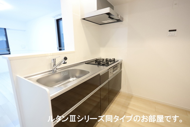ココ　ラ　フェリーチェＢ キッチン