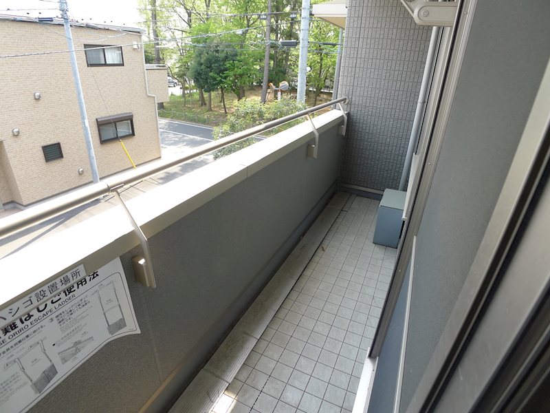 グランディヴィラおおたかの森 ベランダ