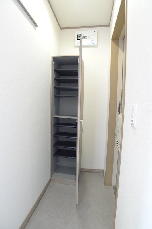 ピアレス新柏 玄関