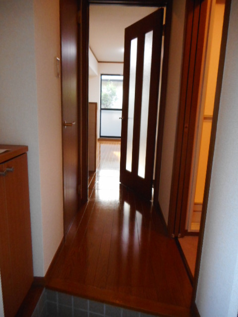 アリエーテⅡ 玄関