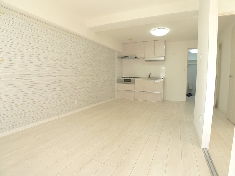 髙市ビル リビング