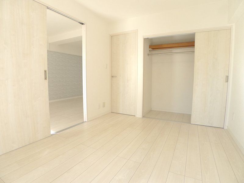 髙市ビル ベッドルーム