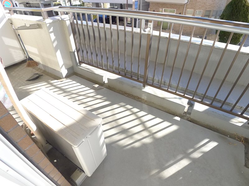 髙市ビル ベランダ