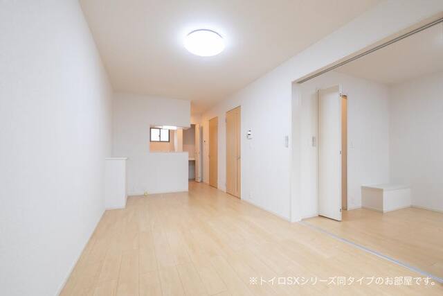 サニーホームⅢ リビング