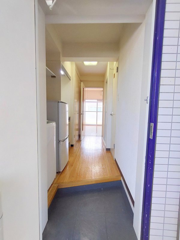 メゾン青木 玄関