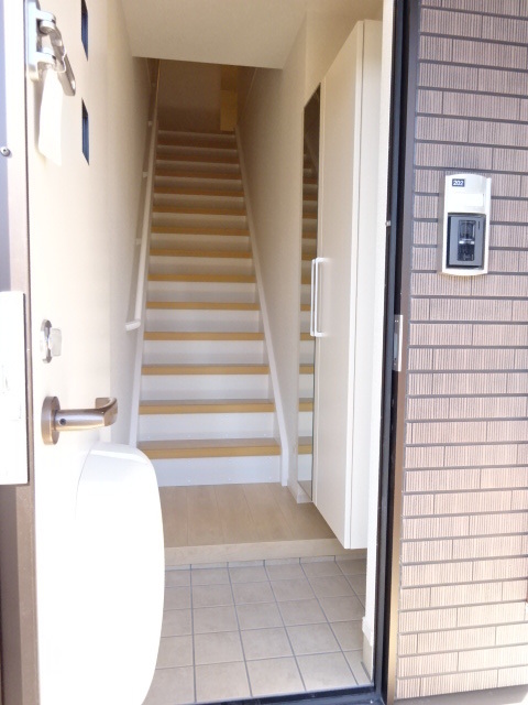 メゾン・ネオＭ　Ⅰ 玄関