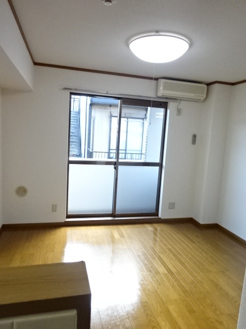 アリエーテ リビング