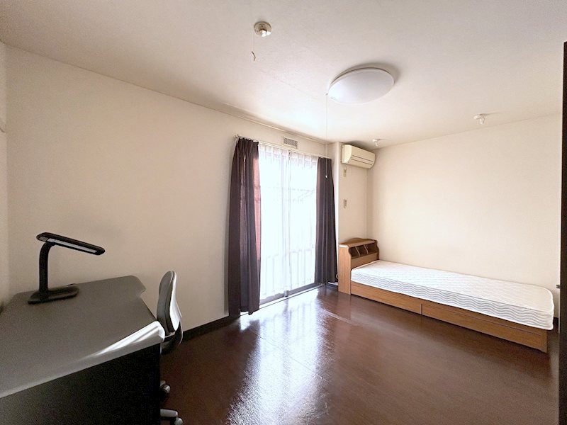 蓮見育英センターH棟 ベッドルーム